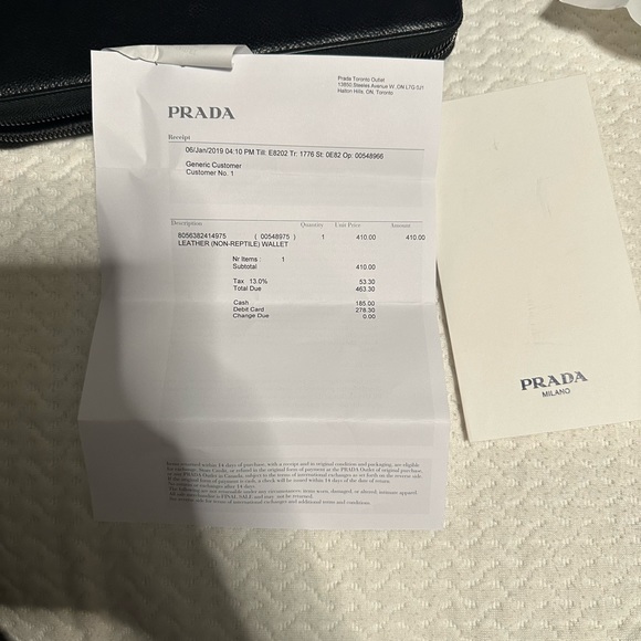 Large Prada Leather Wallet - Picture 8 of 8